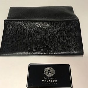 VERACE black leather long wallet